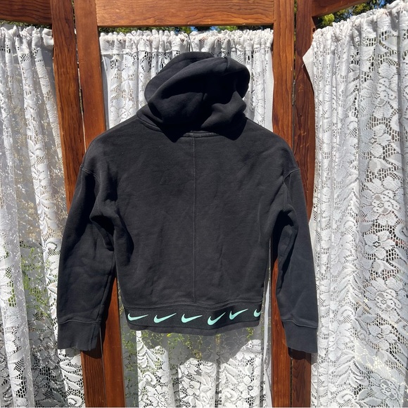 Nike Girls Hoodie Black Pink Orange Swish Size L - Picture 2 of 6